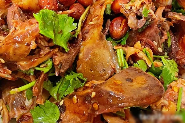 图片[1]-老沈阳拌鸡架视频教程-配方档案馆