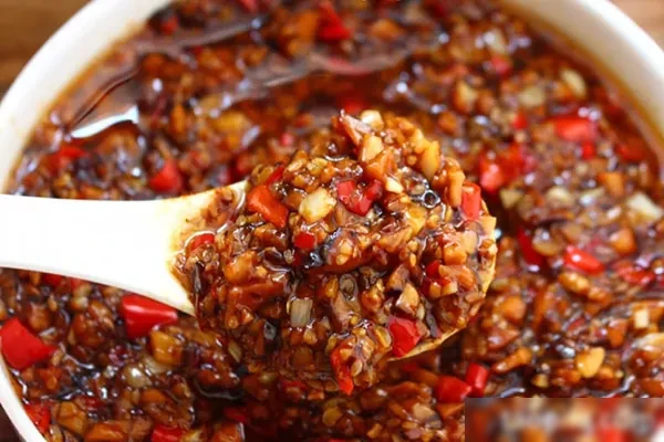 图片[1]-秘制香辣蘑菇酱拌面条，炒米饭馒头视频教程-配方档案馆