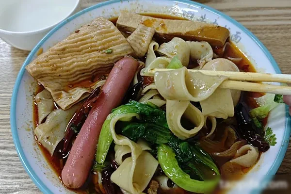 西部湾老诸牛肉板面技术配方和视频教程-配方档案馆