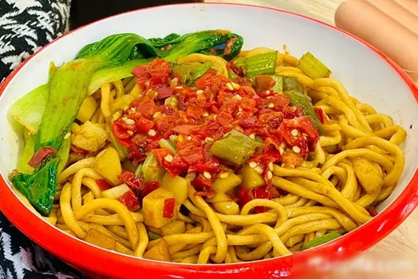 图片[1]-商业版剁椒拌面视频教程-配方档案馆