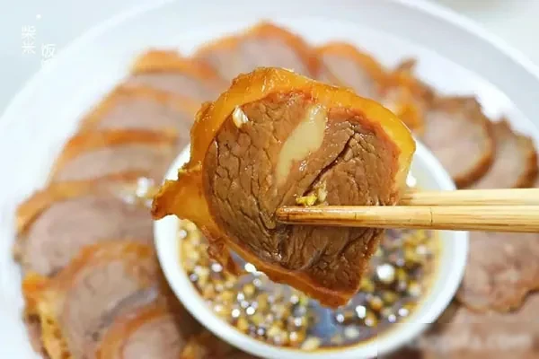 图片[1]-《五香盐酱牛肉》核心技术和视频教程-配方档案馆