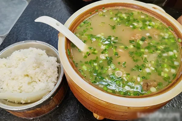 图片[1]-老细鱼汤泡饭技术视频教程-配方档案馆