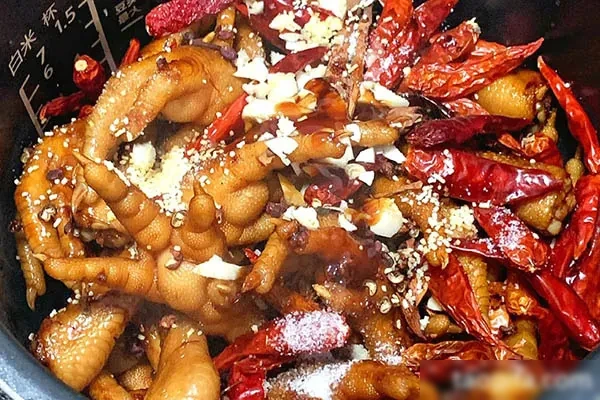 图片[1]-压锅鸡爪压锅豆腐 技术配方和视频教程-配方档案馆
