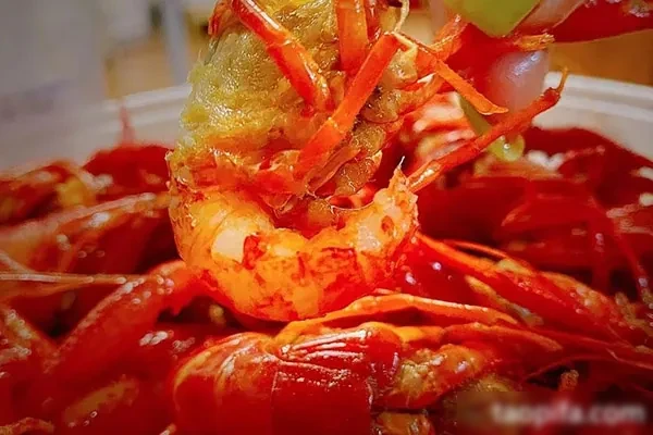 王师傅卤水龙虾美食工坊技术配方和视频教程-配方档案馆