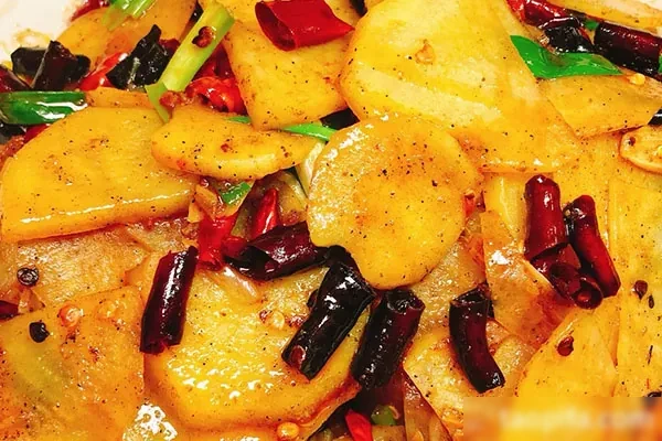 图片[1]-延边美味啤酒菜干椒土豆片视频教程-配方档案馆