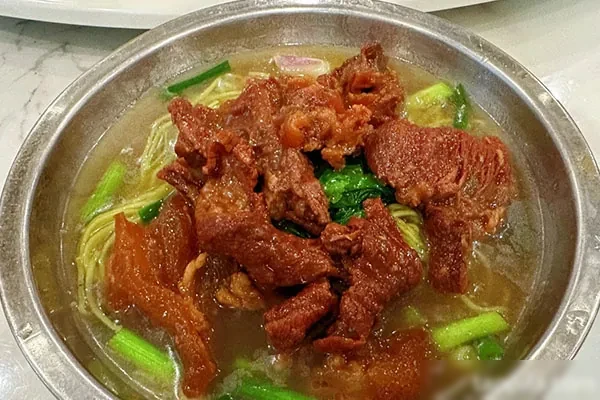 《港式秘制牛腩》萝卜牛杂商业版技术配方和视频教程-配方档案馆