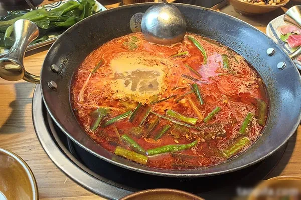 图片[1]-经典红酸汤视频教程-配方档案馆